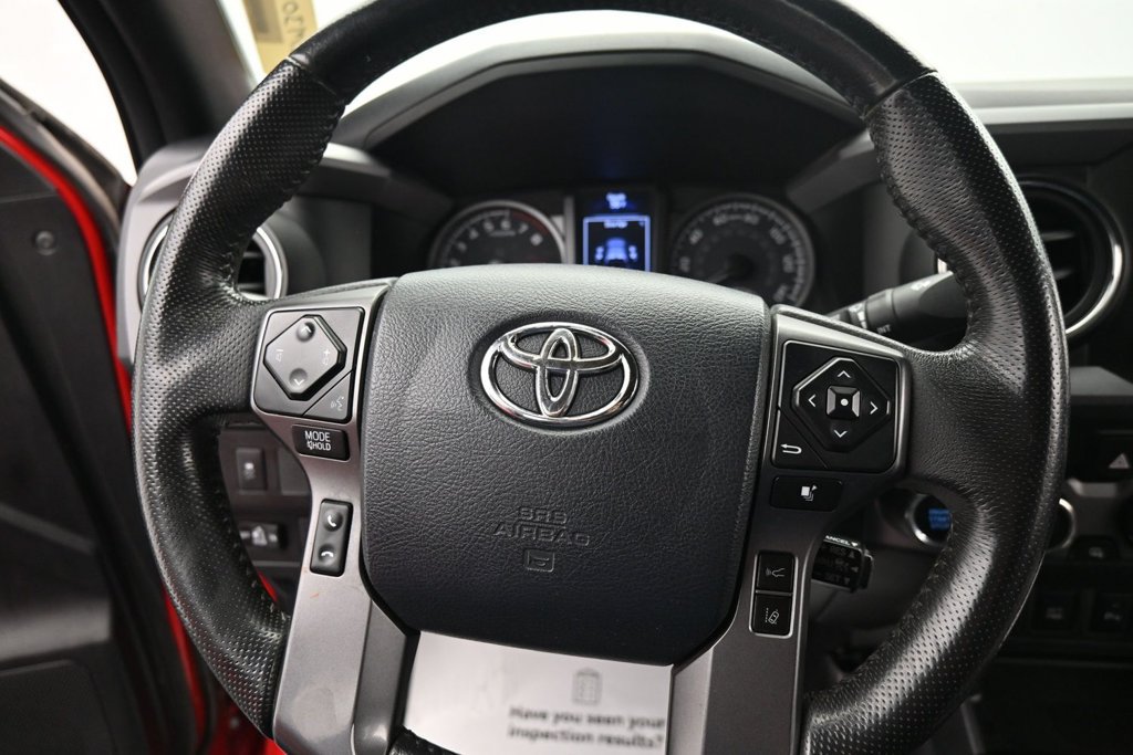 Used 2020 Toyota Tacoma TRD Sport w/ Technology Package AWD/4WD image 20