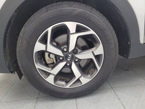 Used 2020 Kia Sportage LX FWD image 31
