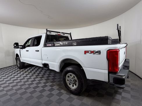 Used 2024 Ford F250 XL w/ FX4 Off-Road Package AWD/4WD image 3