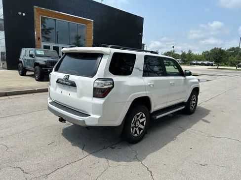 Used 2020 Toyota 4Runner TRD Off-Road Premium w/ Moonroof Package AWD/4WD image 17