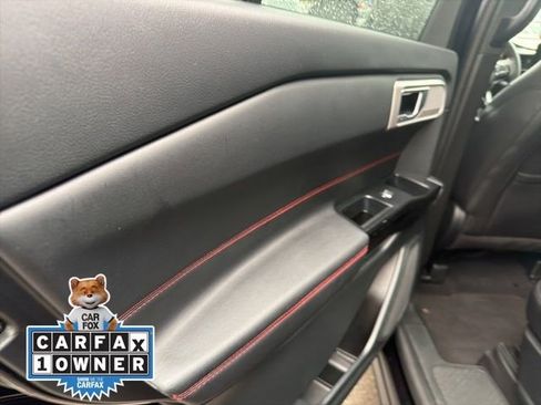 Used 2024 Ford Explorer ST-Line w/ Class IV Trailer Tow Package image 25