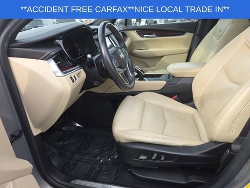 Used 2018 Cadillac XT5 Luxury image 22
