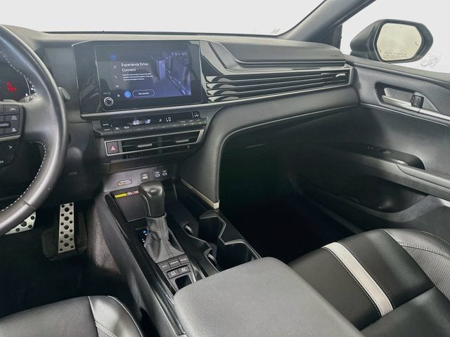Certified 2025 Toyota Camry SE FWD image 24