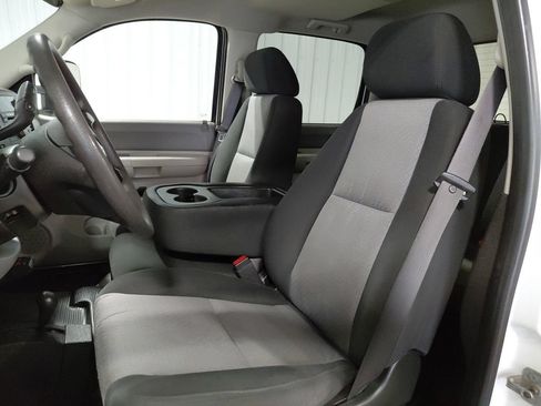 Used 2008 Chevrolet Silverado 2500 W/T AWD/4WD image 5