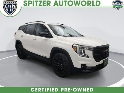 Used 2022 GMC Terrain SLT w/ Infotainment Package II