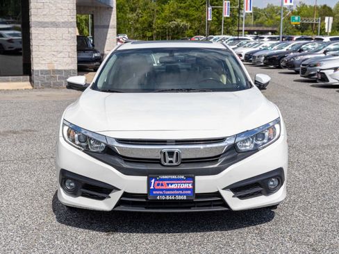 Used 2018 Honda Civic EX-L image 2