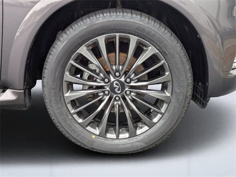 Used 2022 INFINITI QX80 Sensory w/ Cargo Package image 11