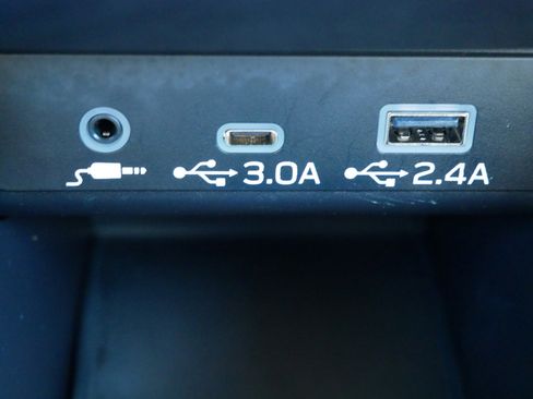 Certified 2023 Subaru Outback Limited image 29