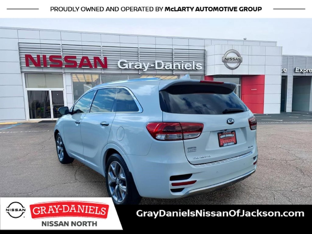 Used 2017 Kia Sorento SX FWD image 5