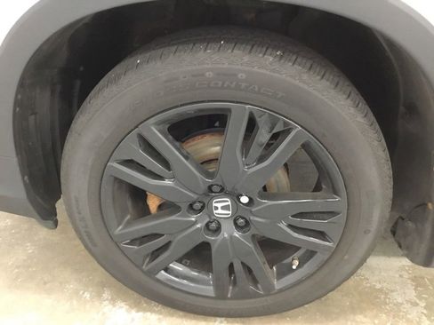 Used 2022 Honda Pilot Black Edition image 3