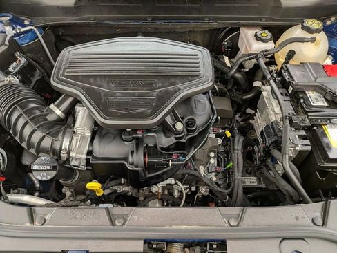 Certified 2023 Cadillac XT5 Premium Luxury w/ LPO, Floor Liner Package image 28