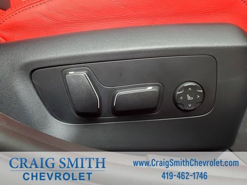 Used 2025 BMW M5 w/ Executive Package image 31