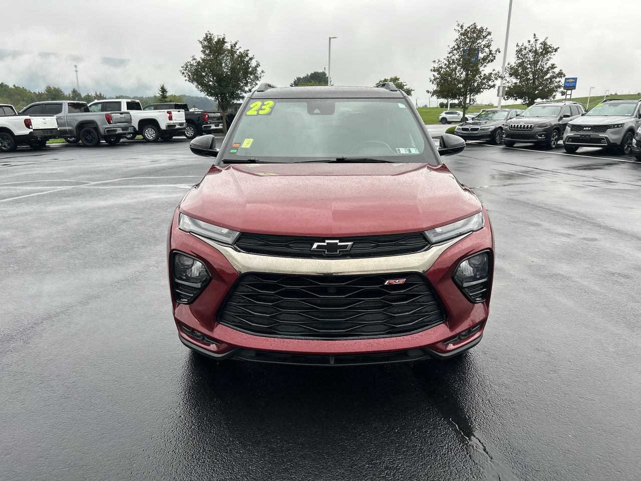 Used 2023 Chevrolet TrailBlazer RS AWD/4WD image 2