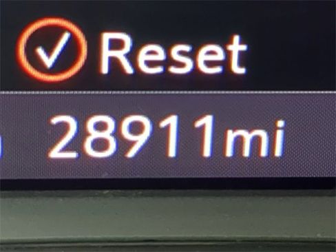 Used 2023 Chevrolet Blazer LT image 32