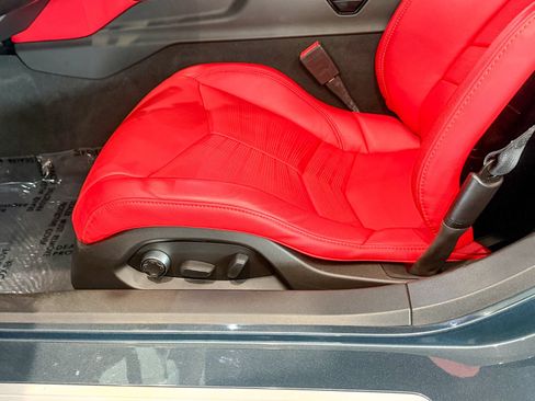Used 2021 Chevrolet Corvette Stingray Preferred Cpe w/ Z51 Performance Package RWD image 16