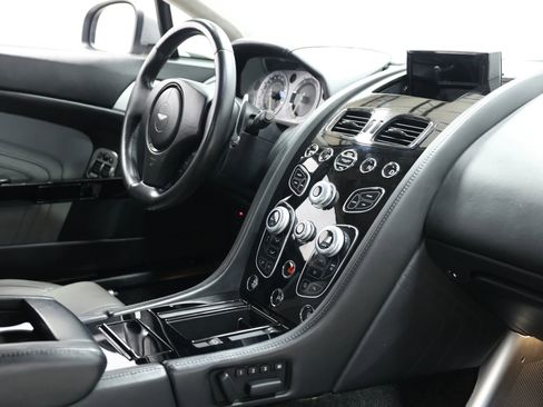Used 2016 Aston Martin V8 Vantage S RWD image 50