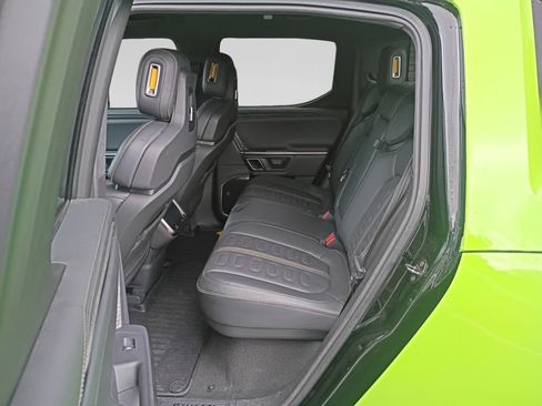 Used 2023 Rivian R1T Adventure AWD/4WD image 11