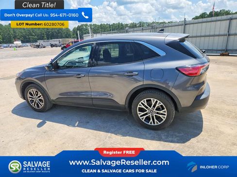 Used 2022 Ford Escape SEL AWD/4WD image 3