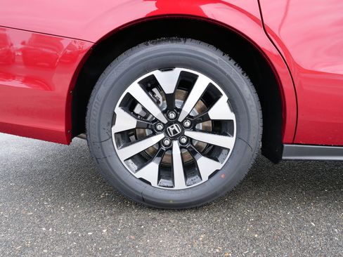 New 2026 Honda Odyssey EX-L image 11