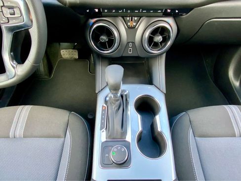 New 2025 Chevrolet Blazer LT w/ Midnight/Sport Edition image 44