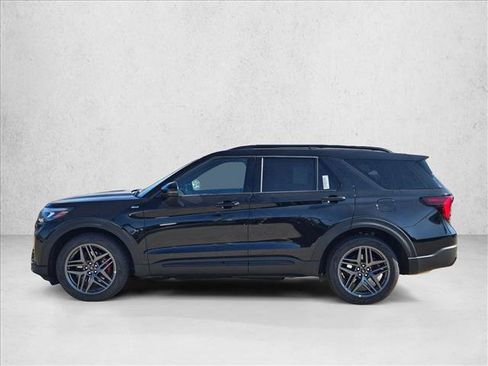 New 2026 Ford Explorer ST-Line w/ ST-Line Street Pack image 5