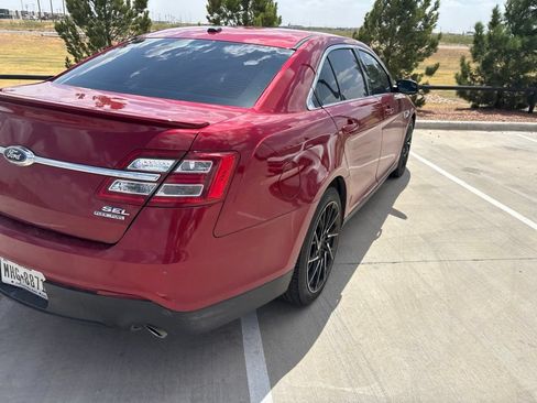 Used 2018 Ford Taurus SEL w/ Equipment Group 201A FWD image 12