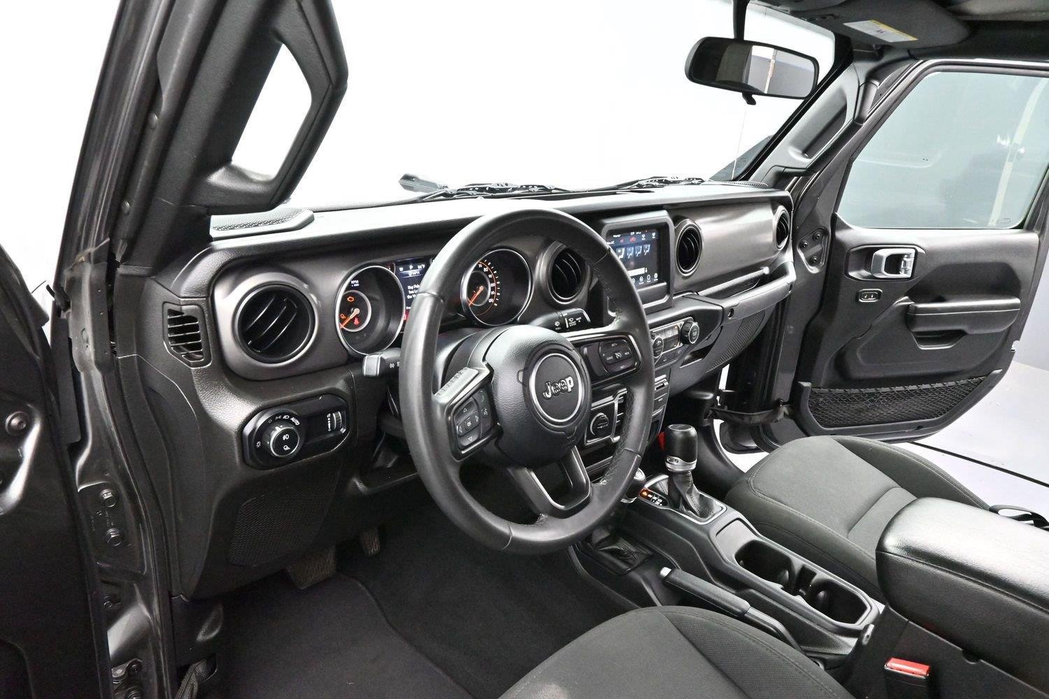 Used 2023 Jeep Gladiator Sport AWD/4WD image 13