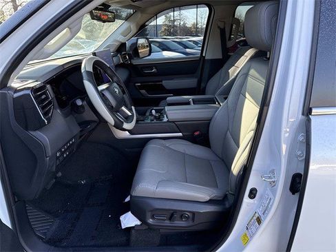 Used 2024 Toyota Tundra Limited image 14