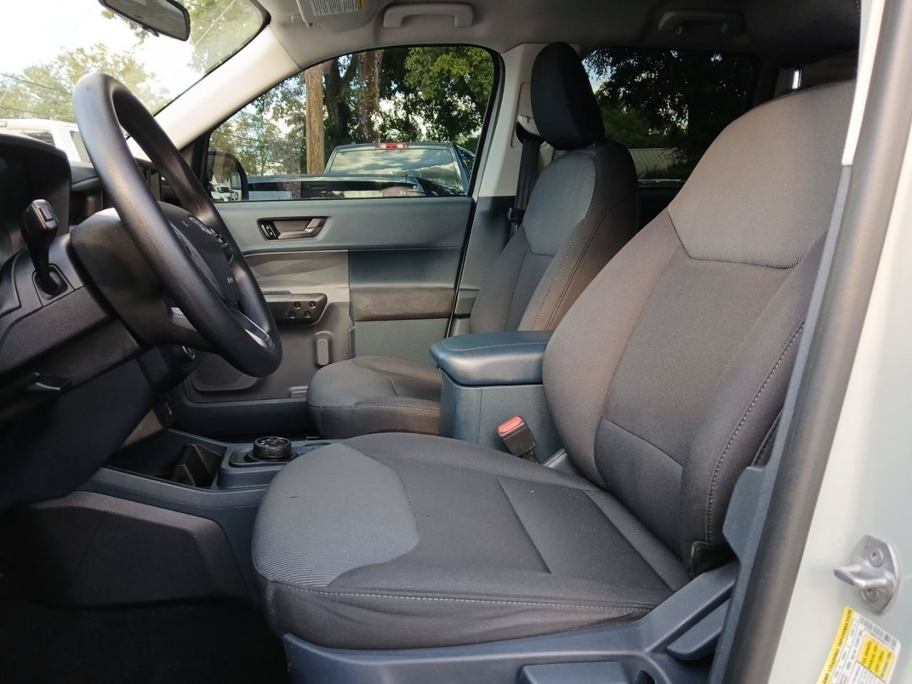 Used 2022 Ford Maverick XL FWD image 18