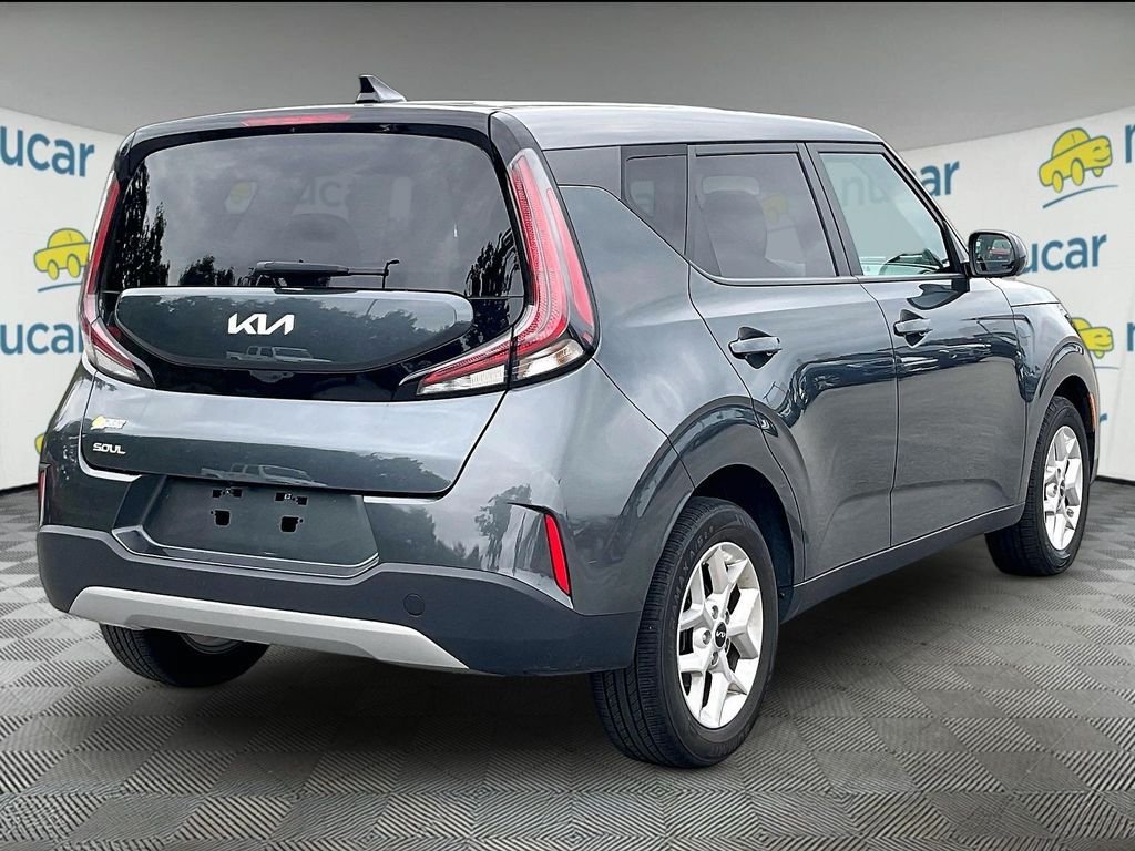 Certified 2024 Kia Soul LX w/ Option Group 015 FWD image 6