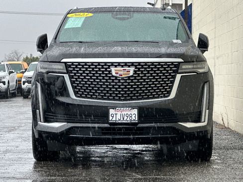 Certified 2023 Cadillac Escalade ESV Premium Luxury w/ Performance Package image 9