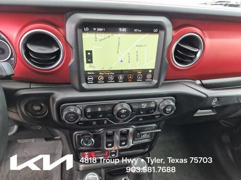 Used 2022 Jeep Wrangler Rubicon w/ Steel Bumper Group AWD/4WD image 24