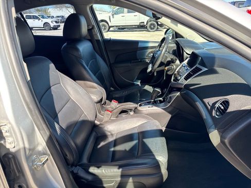 Used 2015 Chevrolet Cruze LT image 22