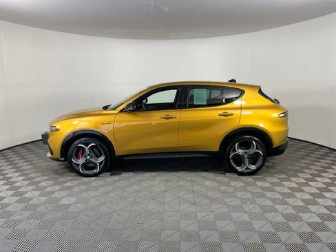 Used 2026 Alfa Romeo Tonale w/ Quick Order Package 23H Volce AWD/4WD image 4