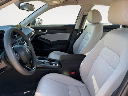 Used 2023 Honda Civic LX image 9