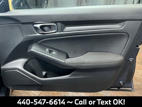 Used 2025 Honda Civic Sport image 19