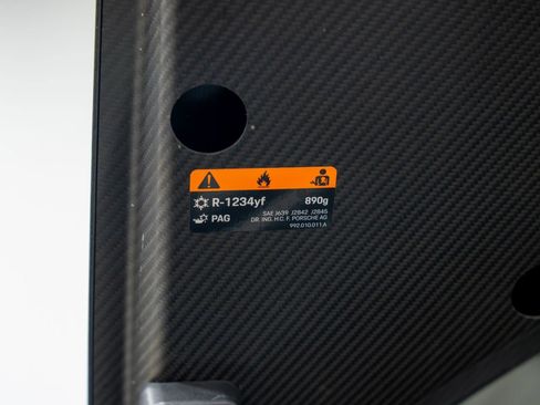 Used 2022 Porsche 911 GT3 image 48