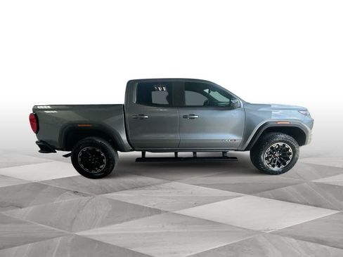 Used 2026 GMC Canyon AT4 w/ Technology Plus Package AWD/4WD image 9