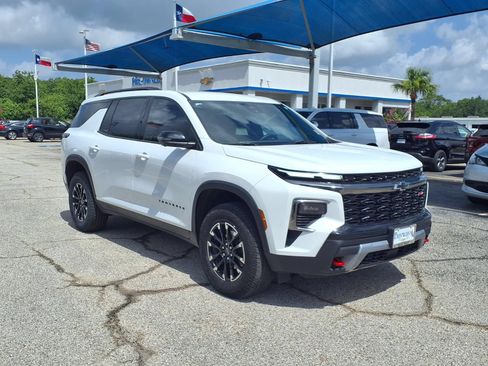 Used 2024 Chevrolet Traverse Z71 AWD/4WD image 20