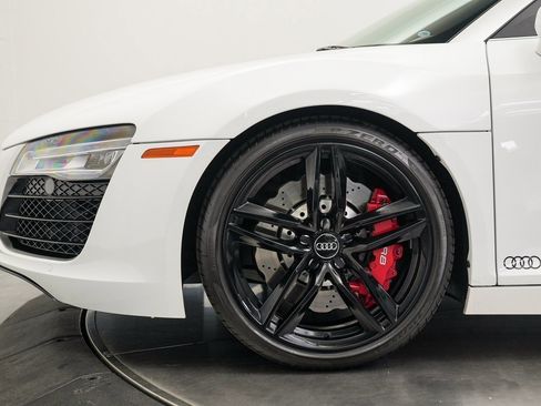 Used 2015 Audi R8 V8 image 5