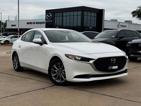Used 2024 MAZDA MAZDA3 s FWD image 1