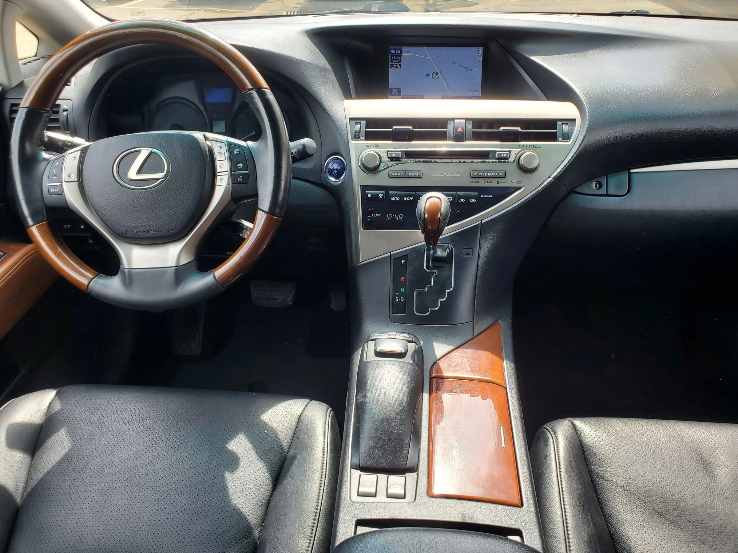 Used 2013 Lexus RX 450h AWD w/ Navigation Pkg image 33