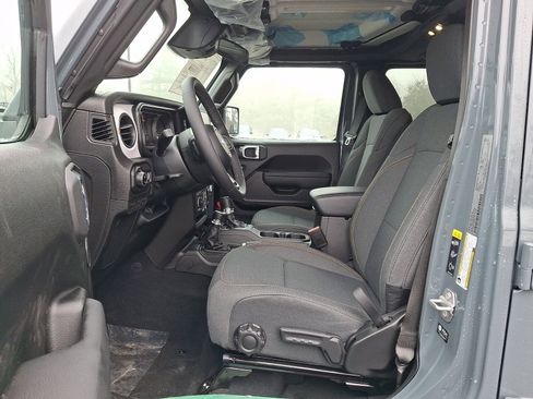 New 2026 Jeep Gladiator Sport image 6