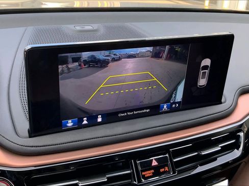 Used 2025 Acura MDX FWD w/ Technology Package image 25