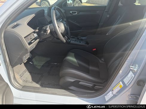 Used 2024 Honda Civic Sport image 12