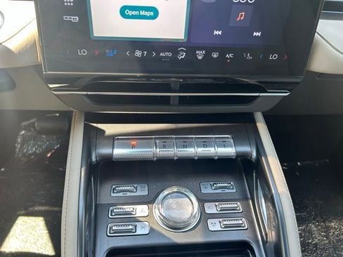 New 2025 Lincoln Nautilus Premier w/ Equipment Group 102A image 10