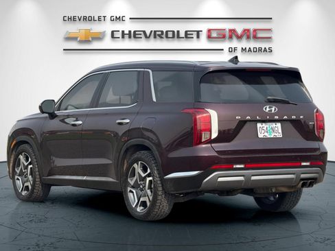 Used 2023 Hyundai Palisade Limited AWD/4WD image 5