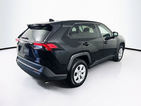 Used 2024 Toyota RAV4 LE image 9