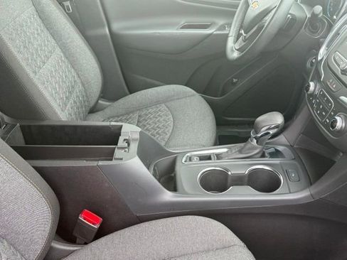 Certified 2024 Chevrolet Equinox LT w/ LPO, Floor Liner Package FWD image 15