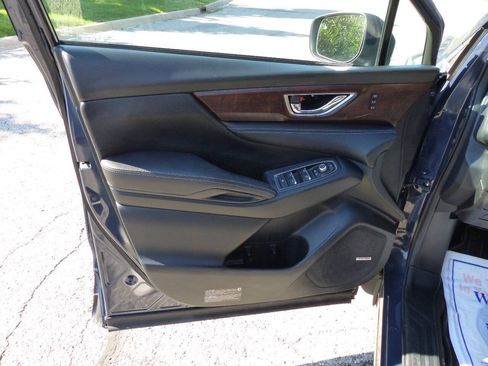 Used 2023 Subaru Ascent Touring AWD/4WD image 21